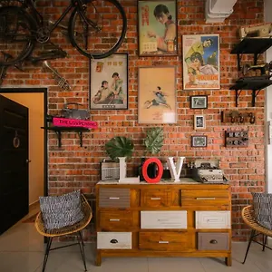 Bed & Breakfast The In - The Lov Penang